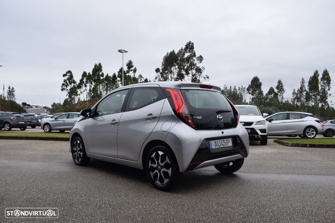 Toyota Aygo 1.0 X-Play Plus - 12