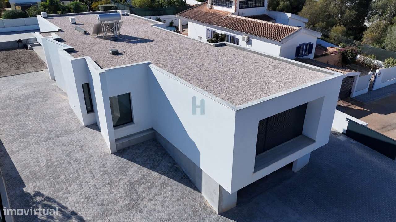 Moradia V3  em Monte Canelas - Grande imagem: 5/37