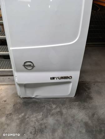 EMBLEMAT LOGO OPEL VIVARO B BITURBO - 2