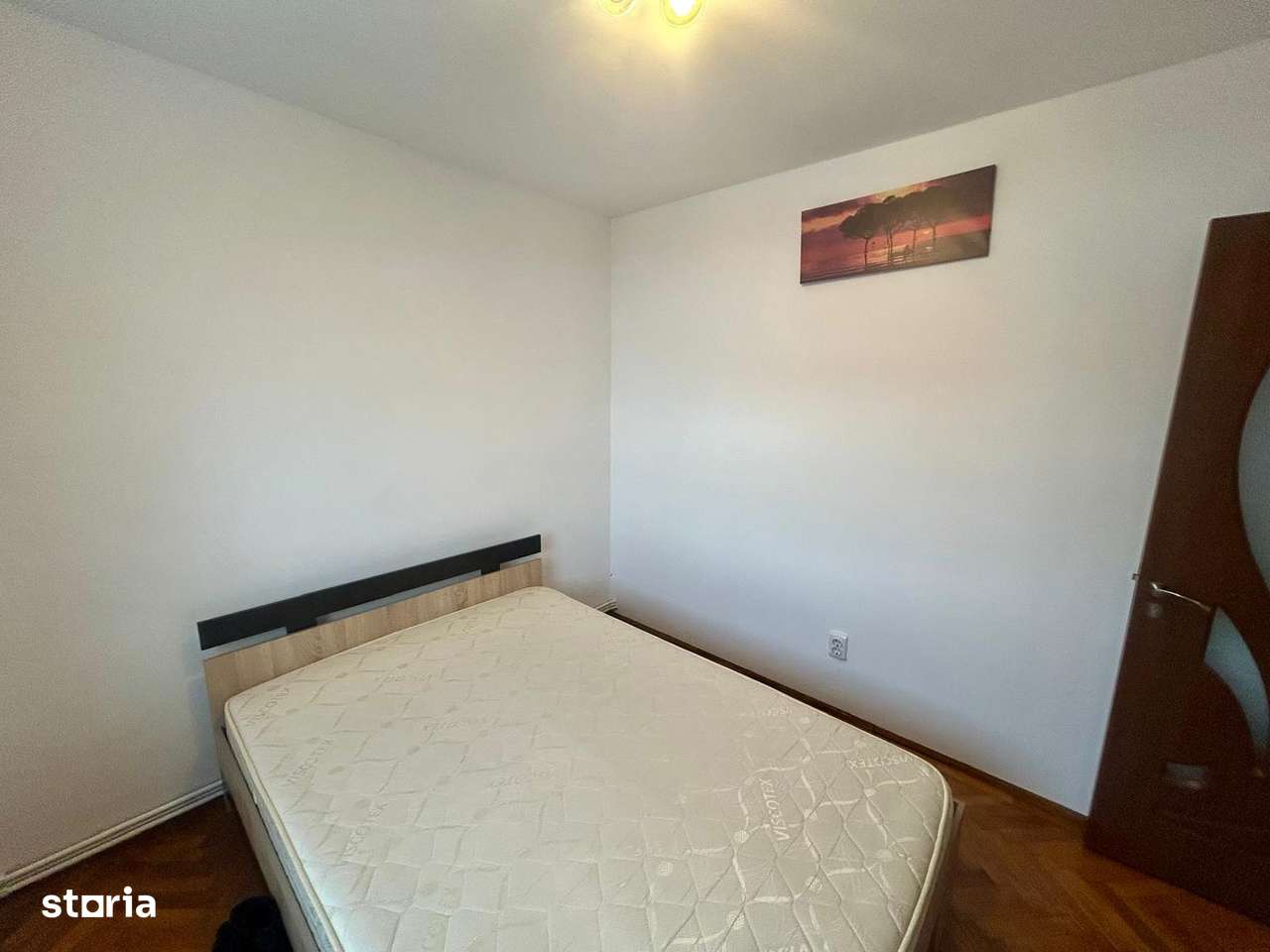 Apartament 3 camere– mobilat, parcare, etaj 2 - Tractorul. Pet Frendly - Imagine principală: 4/9