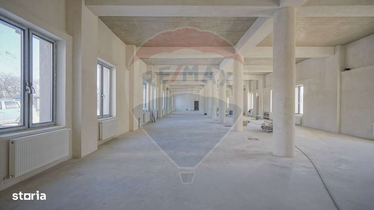 COMISION 0 | Hala moderna si incalzita | curte betonata | 2 niveluri | - Imagine principală: 5/9