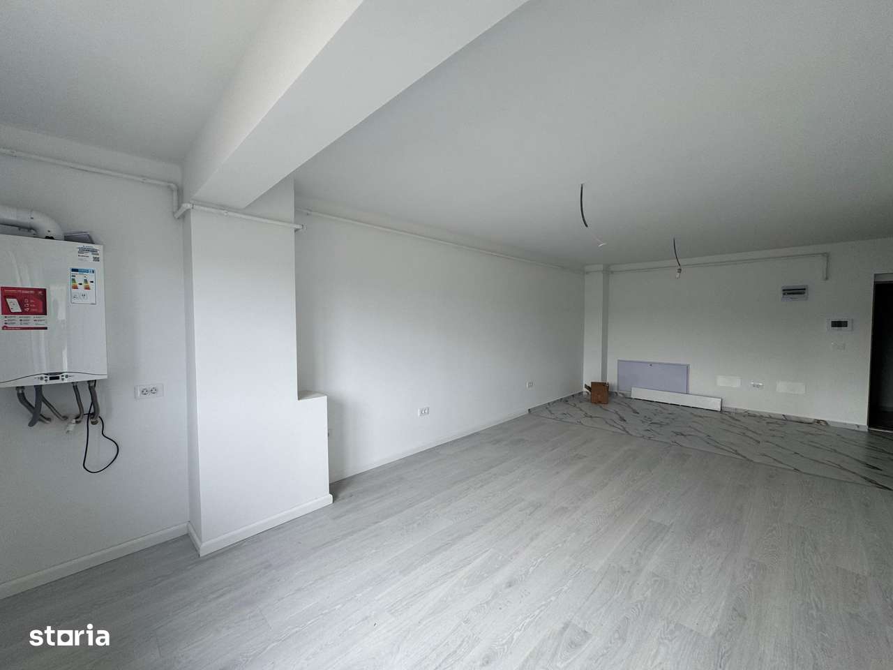 Apartament cu 2 camere Visan-1