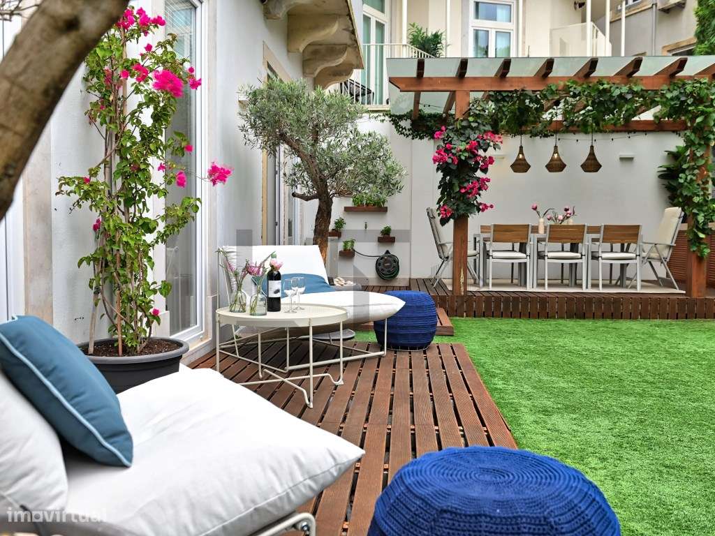 Apartamento T4 Renovado com Pátio Privado para Venda junto ao Marqu... - Grande imagem: 4/43