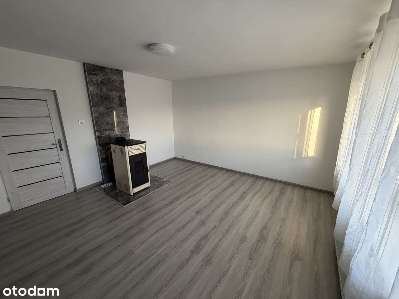 Mieszkanie bezczynszowe na sprzedaż - Pełny obrazek: 2/6