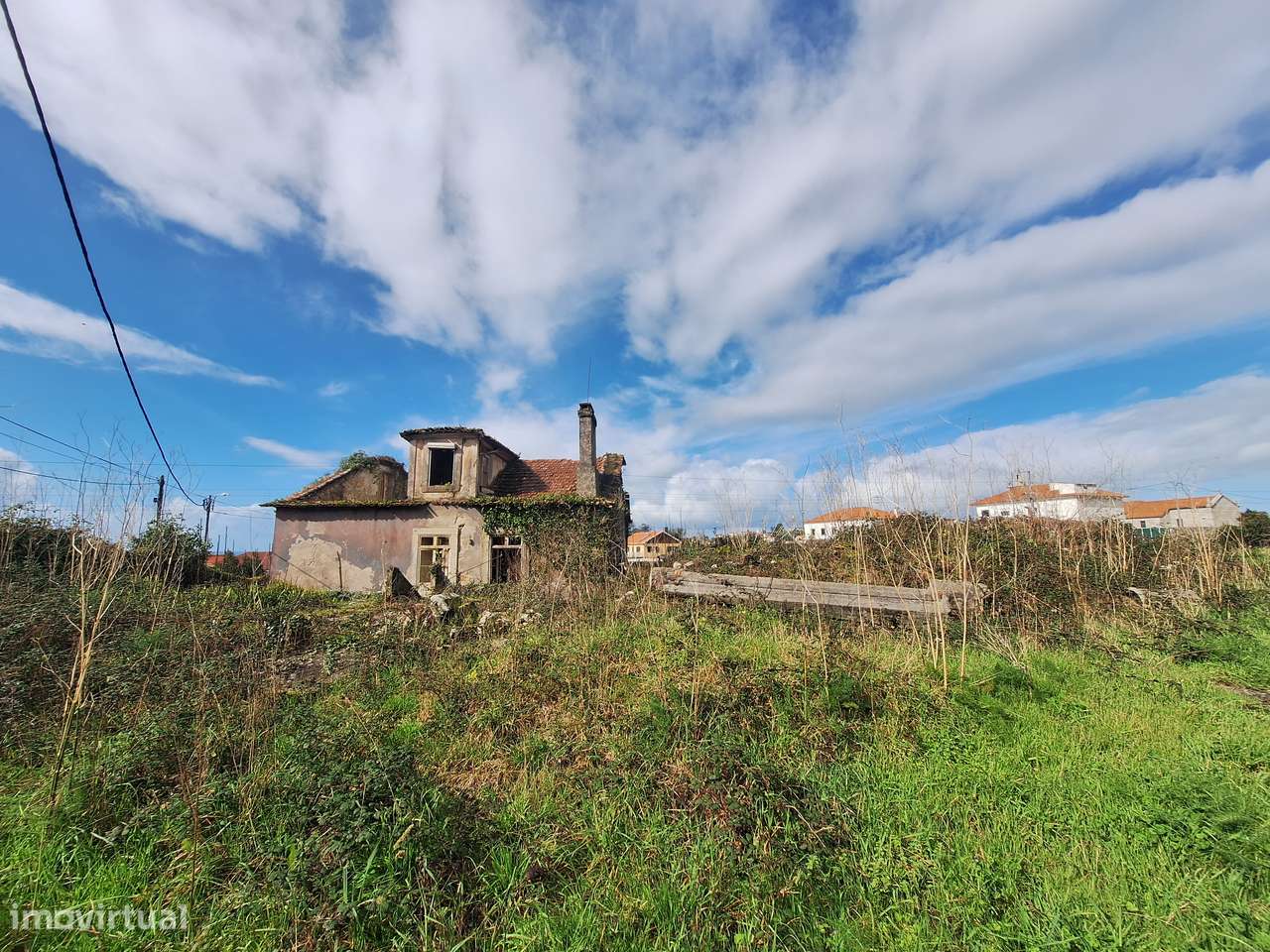 Quintinha com ruína em Carreço e vistas de mar, Viana do Castelo. - Grande imagem: 5/11