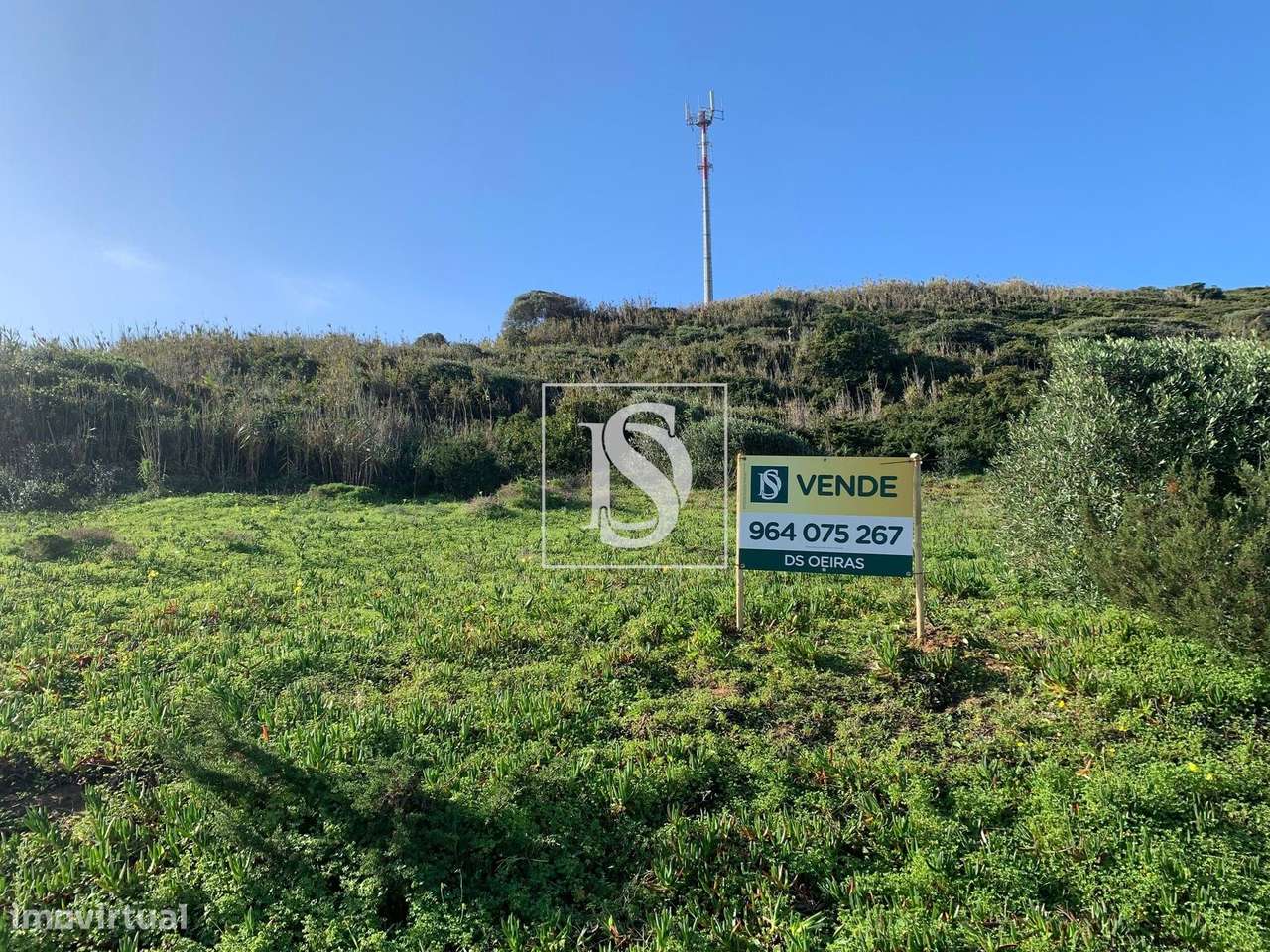 Terreno para venda - Grande imagem: 1/14