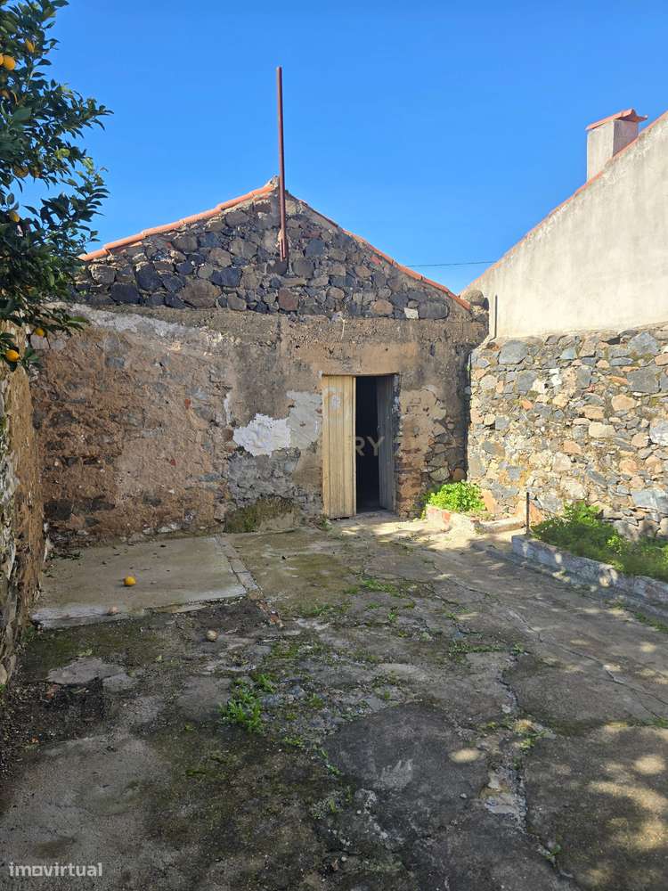 Moradia T1+1 em Canhestros, Concelho de Ferreira do Alentejo-18