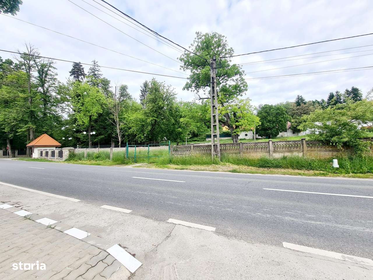 Teren intravilan Vladesti - Imagine principală: 3/10