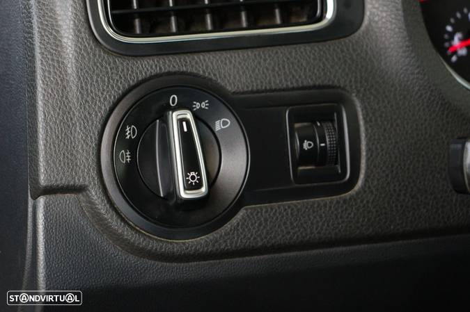 VW Polo 1.0 Confortline - 23