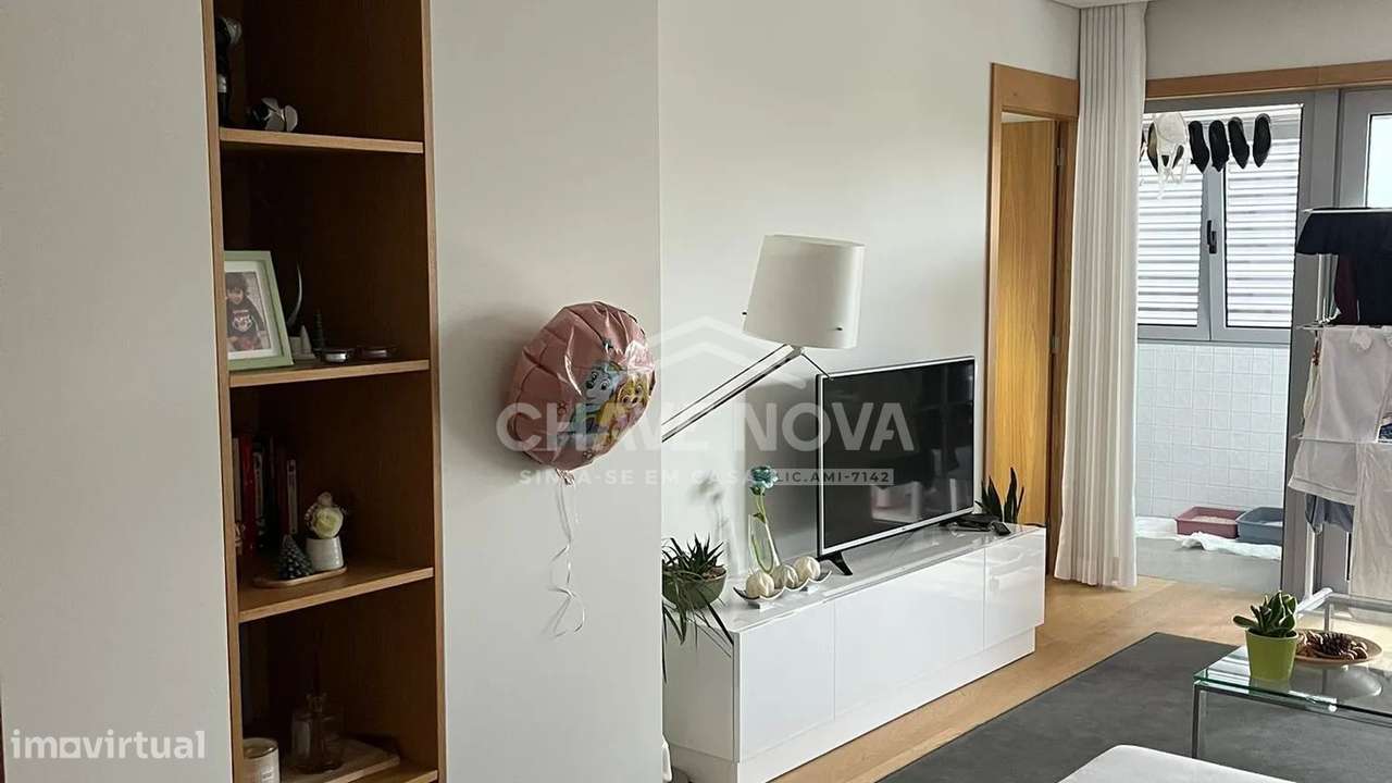 Apartamento T4 Duplex de Excelência – Paranhos-34