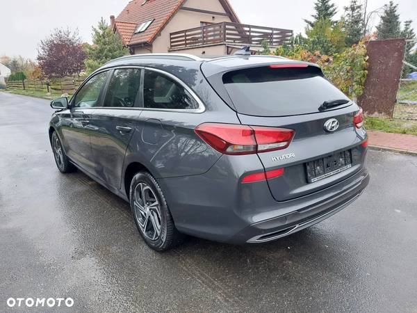 Hyundai I30 1.5 T-GDI Fastback 48V-Hybrid Prime - 2