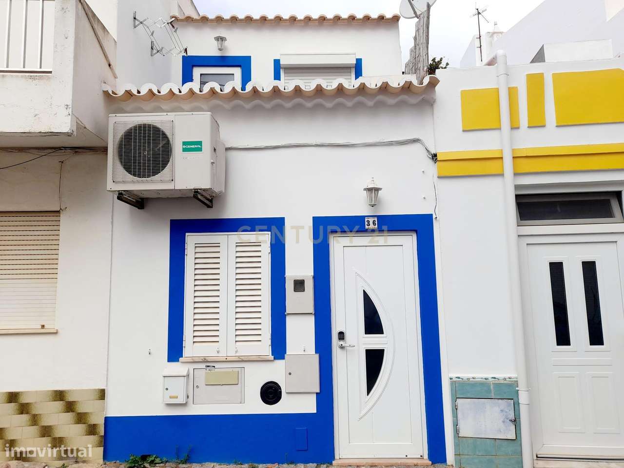 Moradia T2 com terraço e licença AL - Grande imagem: 5/23