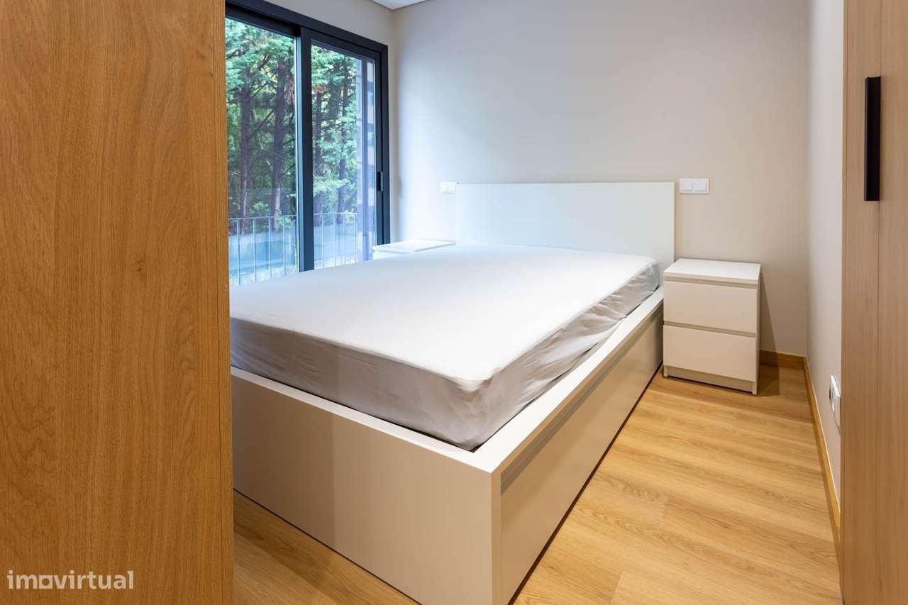 Mobilado e pronto a habitar - Grande imagem: 5/22