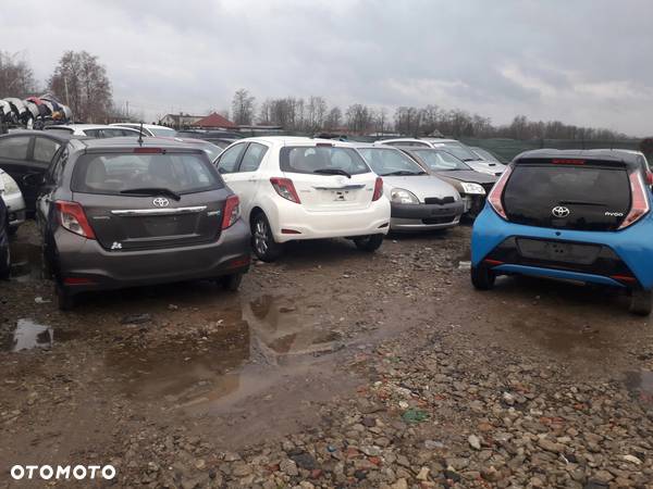 Toyota AYGO II podłóżnica lewy przód ćwiartka lewa - 10