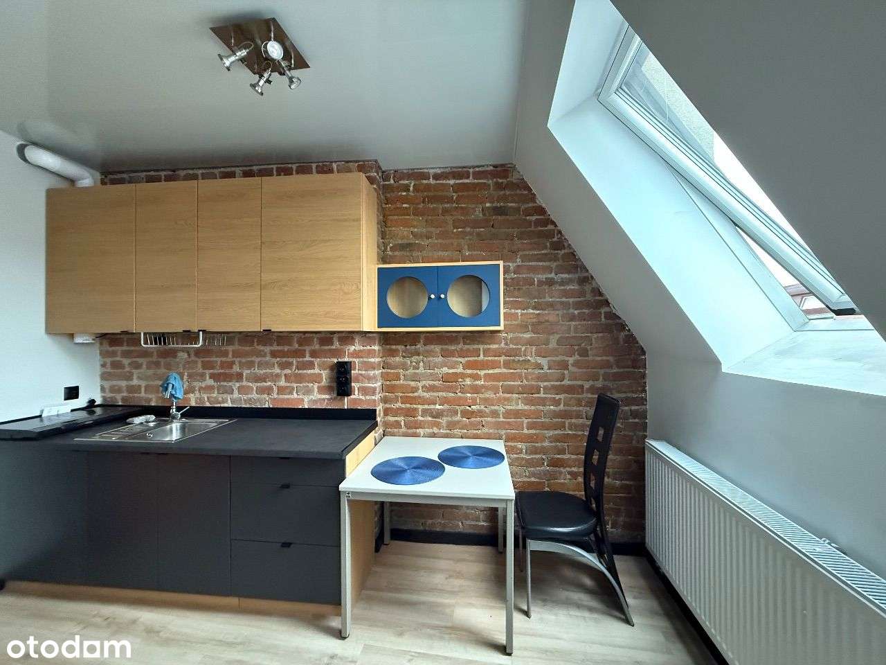 Wyremontowana kawalerka w centrum Rybnika - Pełny obrazek: 4/5