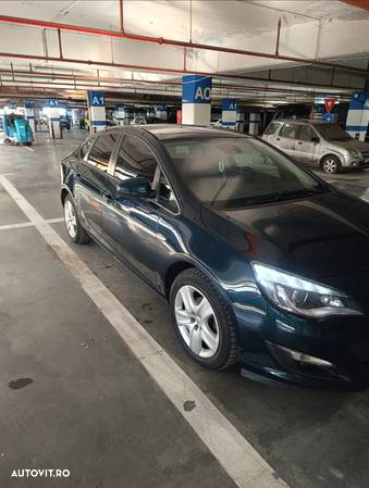 Opel Astra 1.4 ECOTEC Turbo Enjoy - 1