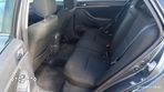 Toyota Avensis 1.8 VVT-i - 12