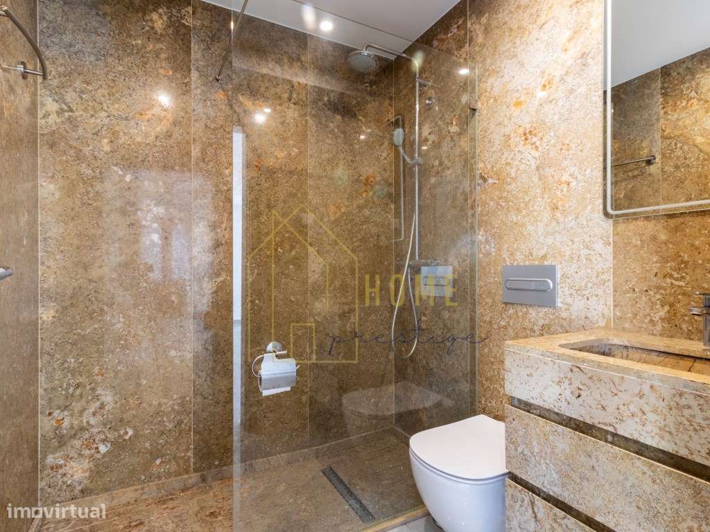 Moradia T4 com Piscina na Marisol - Conforto, Lazer e Proximidade d...-17