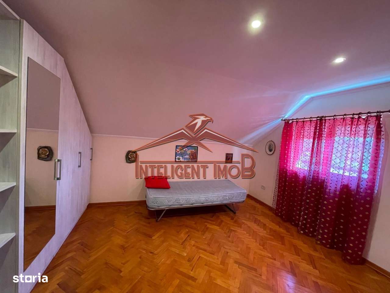 Casă moderna cu 5 camere în Hurez/Fagaras Jud Brașov-16