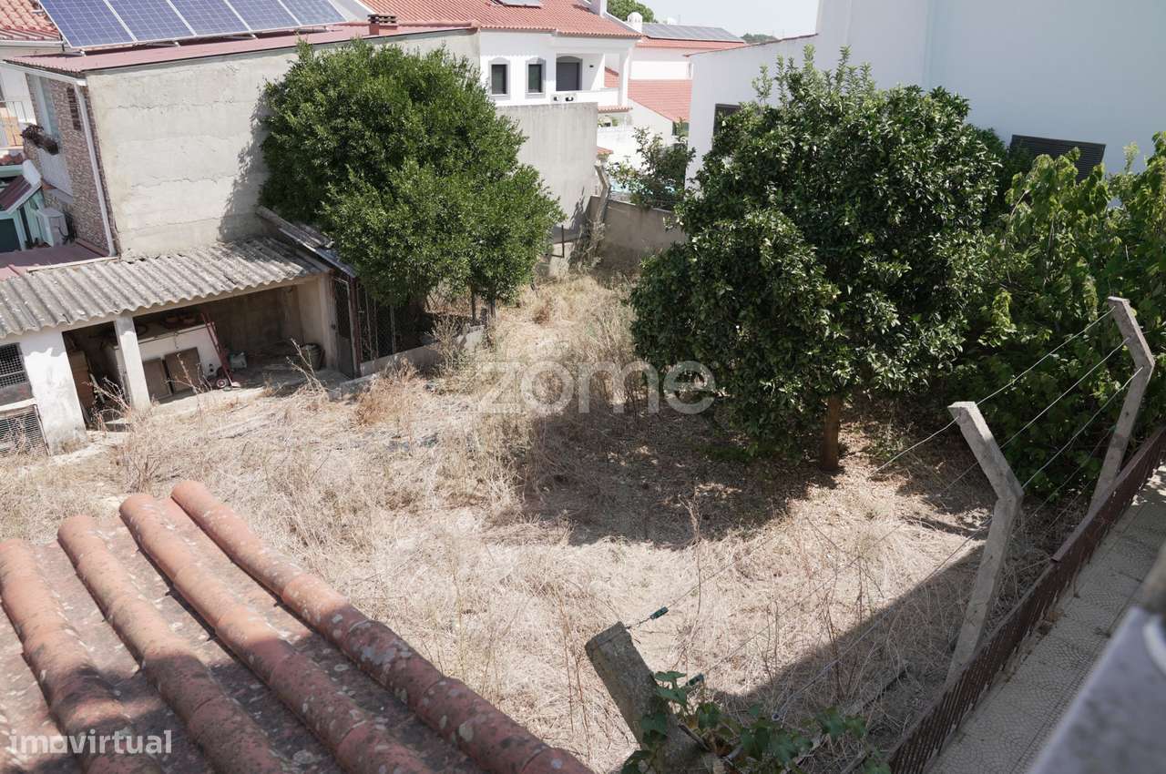 Moradia T4 com 266 m² de construção, e vista para o Castelo de Palm...-24
