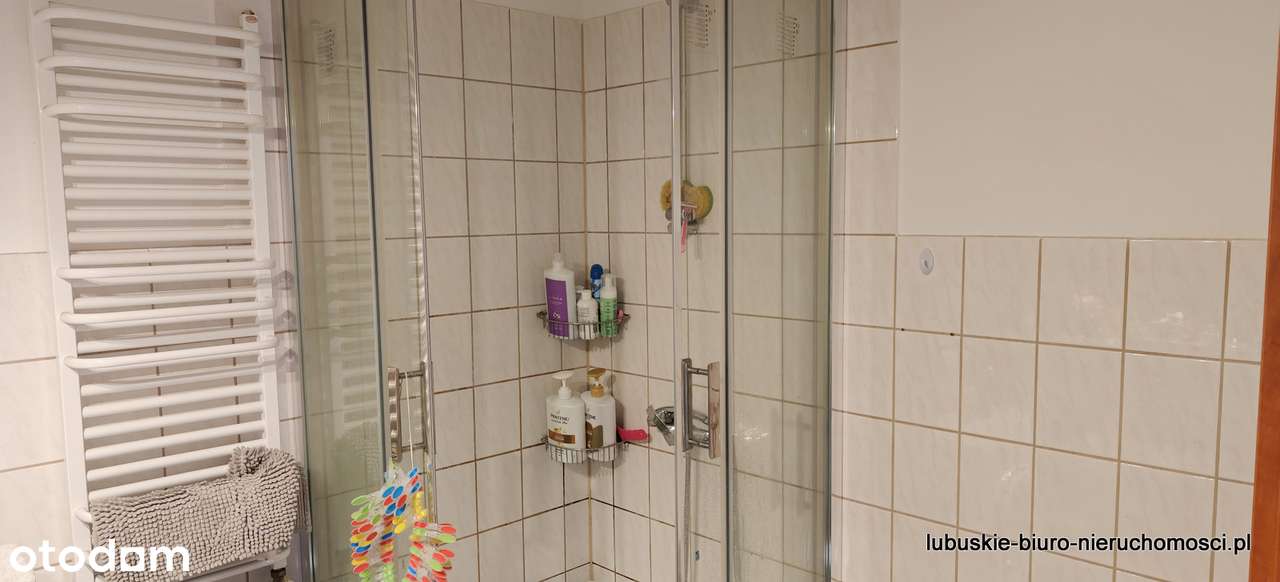 Trzy mieszkania oraz restauracja-8