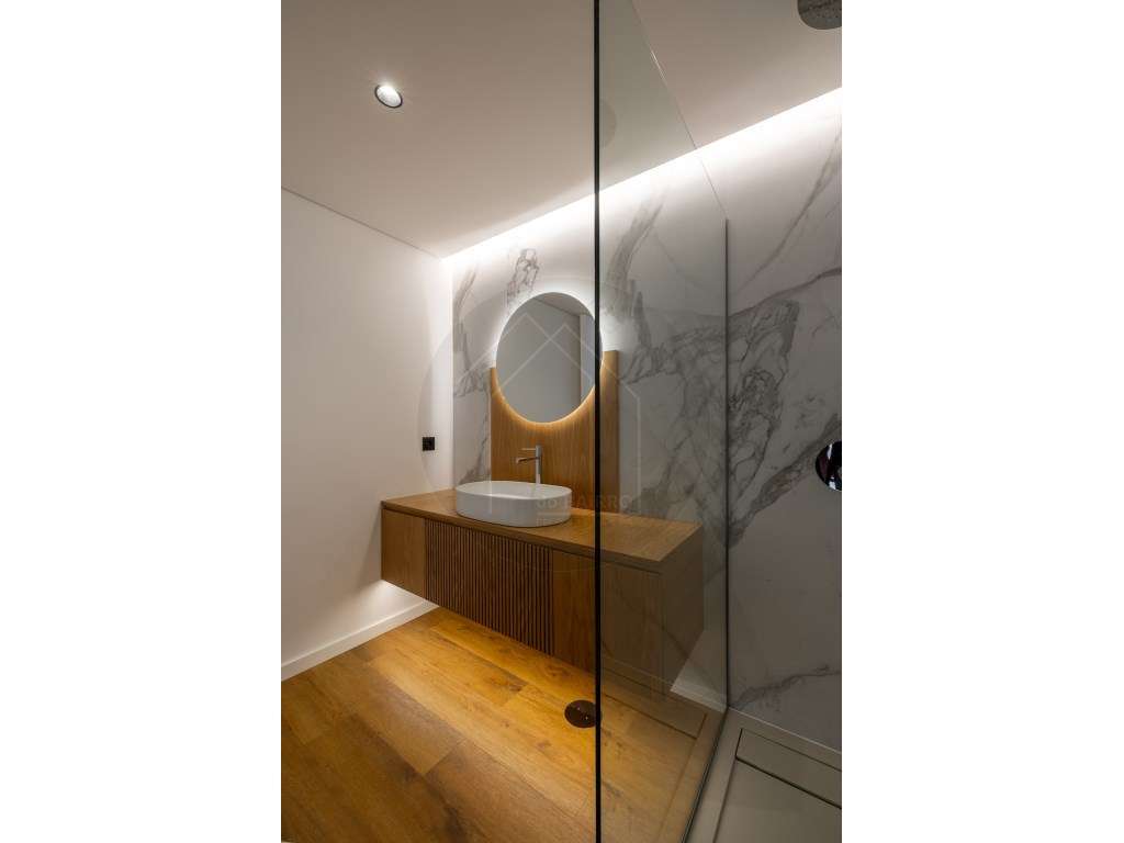 Moradia T4 com Piscina, design moderno, em Vila Nova de Gaia-39