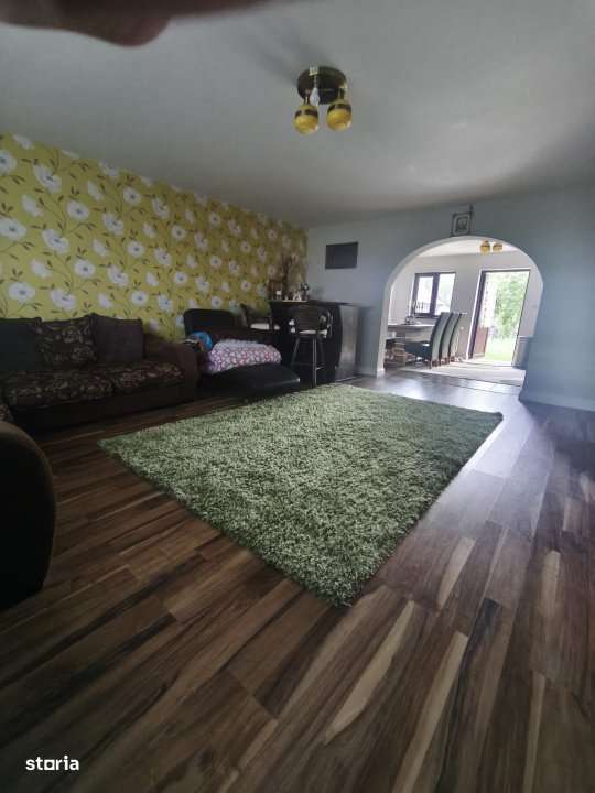 Casa + teren 2600mp, zona Horodnic de Sus, Radauti - Imagine principală: 5/19