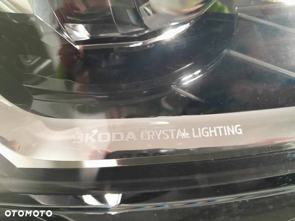 LAMPA PRZEDNIA PRAWA PRZÓD SKODA SUPERB III LIFT FULL LED IGŁA 3v1941016d 3V - 5