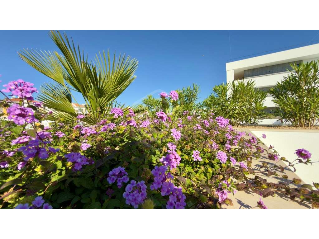 Condomínio privado com piscina, Apartamento T3 em Portimão, Algarve - Grande imagem: 2/43