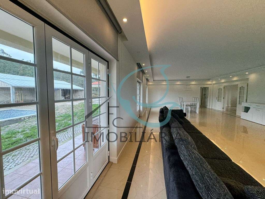 Moradia T5 com Vista para a Serra em Alenquer-47