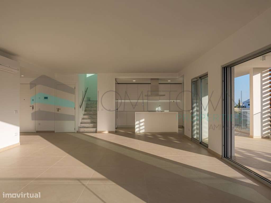 Magnífica Penthouse T3 com RoofTop - Albufeira Green-5