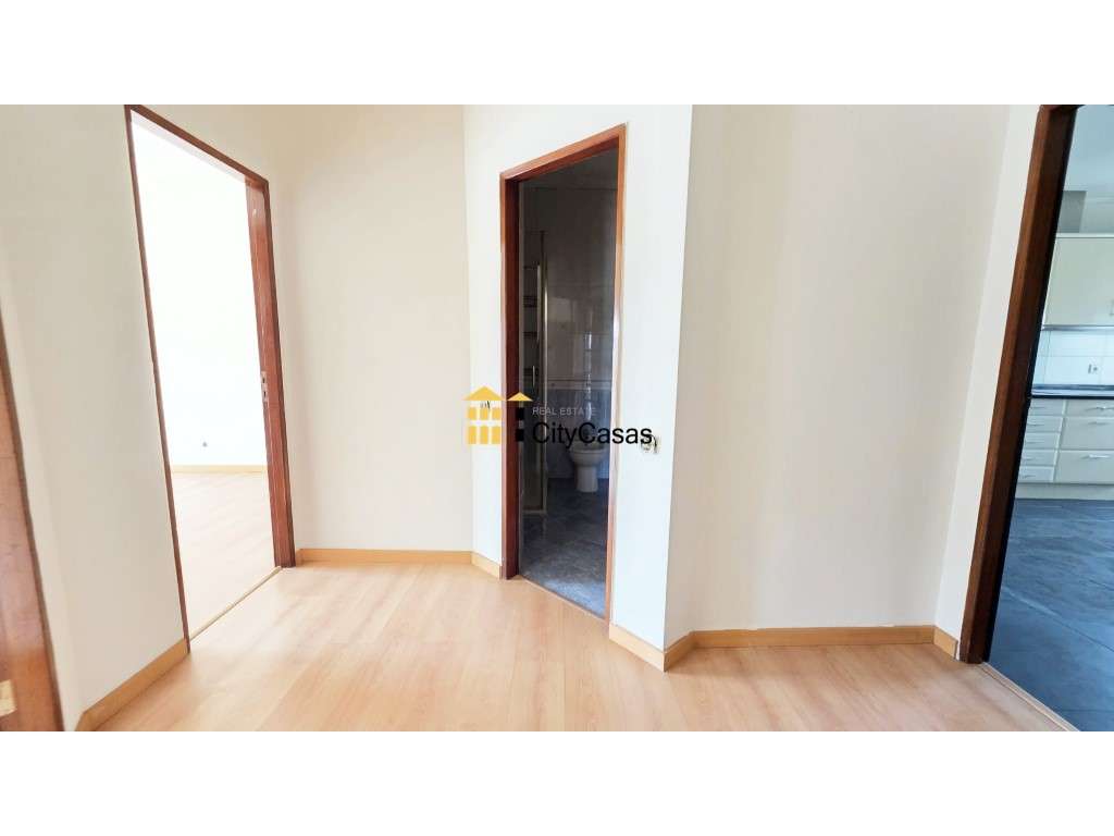 Apartamento T2 em Leça da Palmeira-6