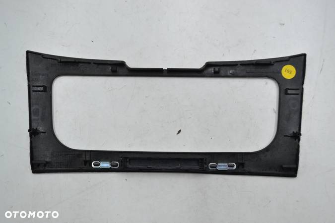 VW PASSAT CC KRATKA OSŁONA PANELU KLIMATYZACJI CLIMATRONIC 3AA863100 - 3