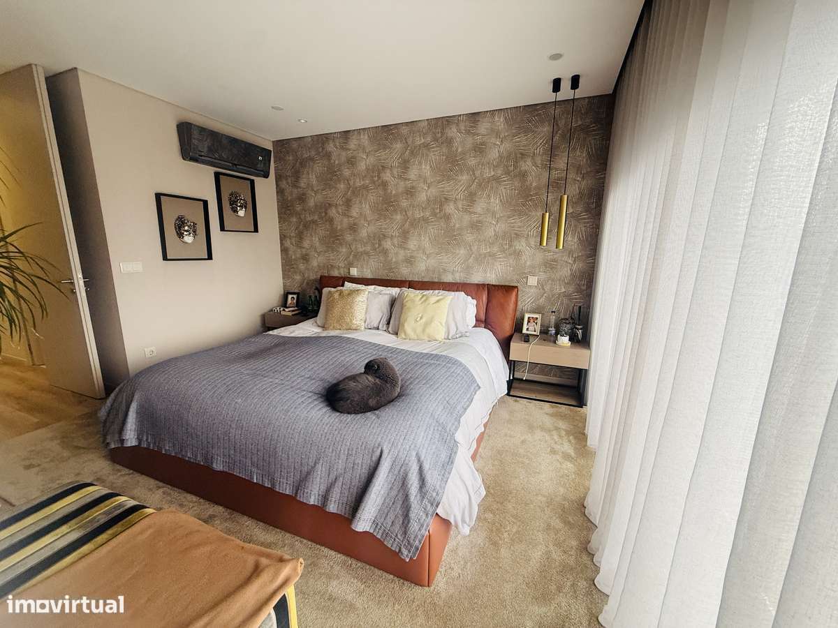 Moradia 3 frentes 200m praia-18