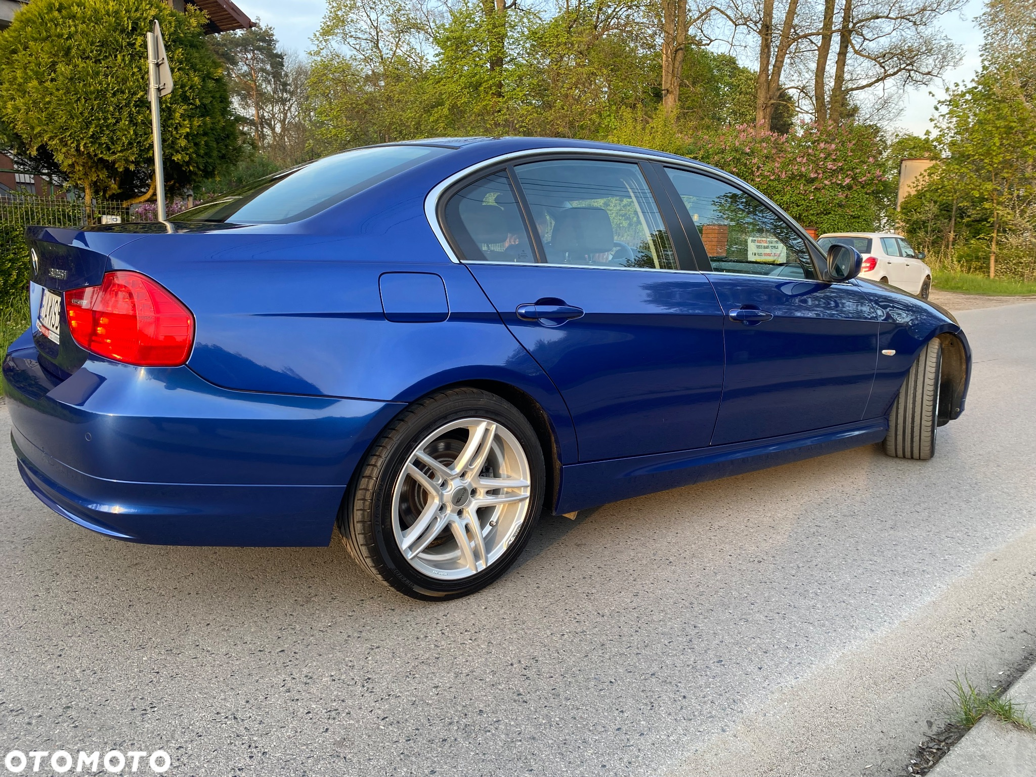 BMW Seria 3 325i - 22