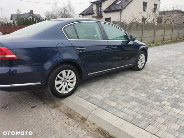 Volkswagen Passat Variant 1.6 TDI BlueMotion - 12