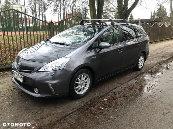 Toyota Prius+ (Hybrid) Comfort - 2