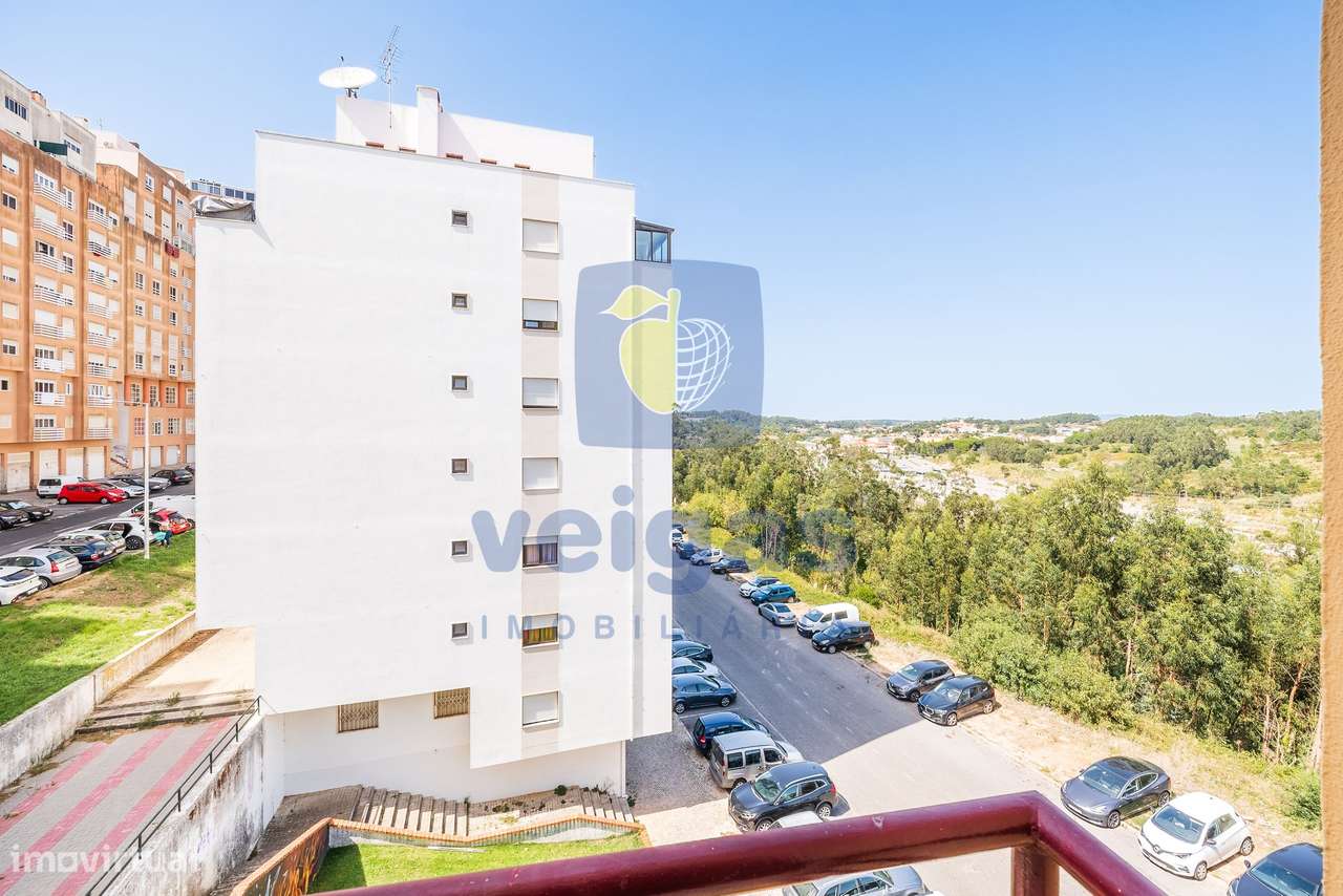 Apartamento T2 como novo, equipado e mobilado em Fitares-34