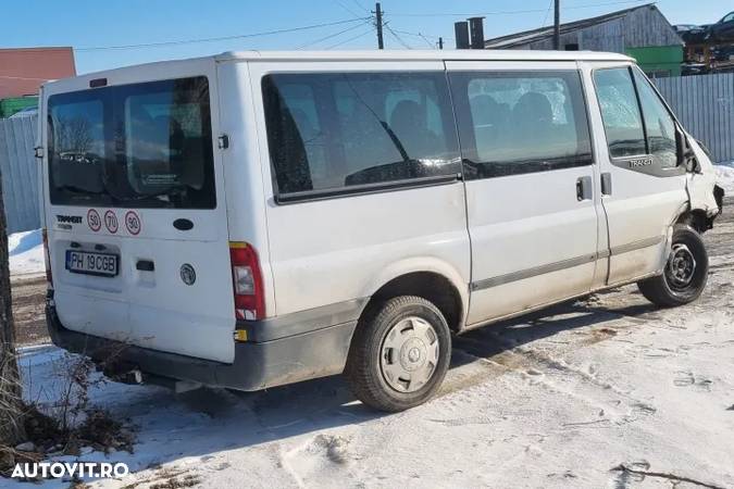 usa stanga dreapta fata spate broasca macara geam ansamblu stergatoare panou clima ceasuri plansa bord scaune fata spate planetara stanga dreapta fuzeta etrier bascula brat caleret Ford Transit 6, motor 2.2 tdci 63 kw, cod P8FA, cutie de viteze manuala 5 trepte. - 3