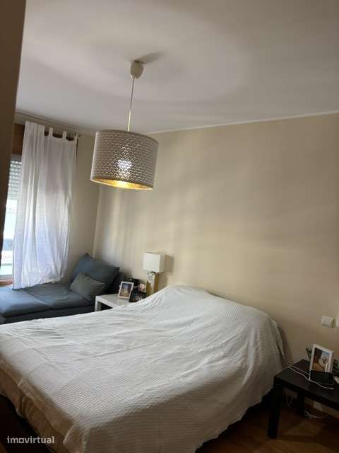 Excelente Apartamento T2 - Guardeiras, Maia - Garagem e Arrumos-11