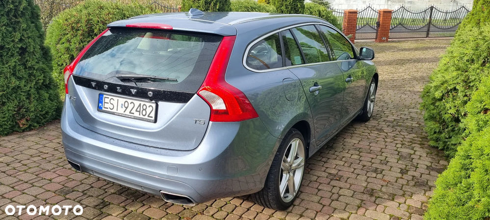 Volvo V60 - 4