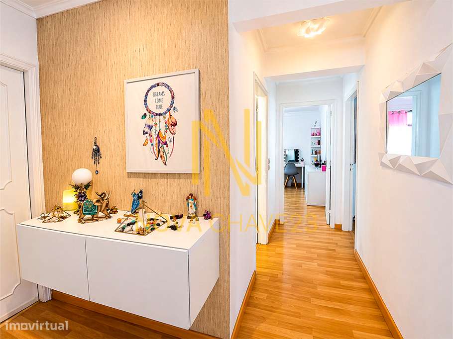 Apartamento T2 Remodelado Agualva-Cacém | 3.º Andar com Elevador-16