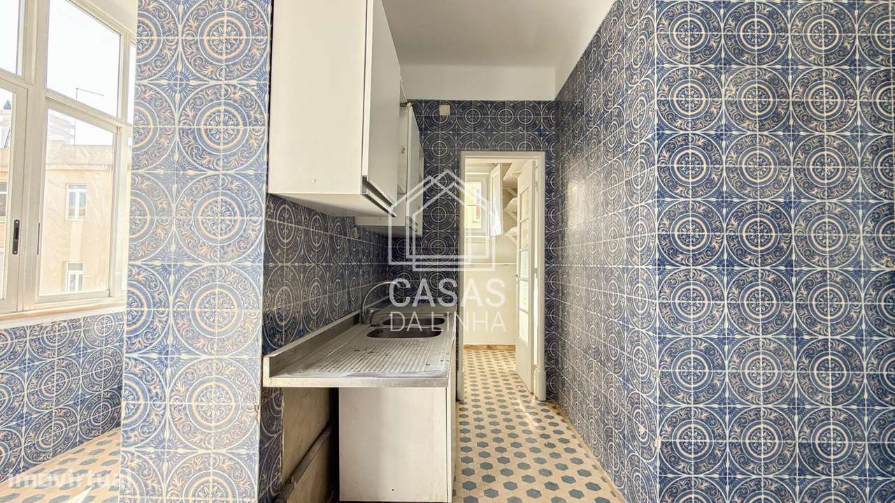 Apartamento T6 no Parque Eduardo VII - Lisboa-22