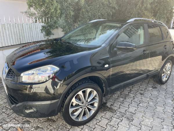 Nissan Qashqai 1.5 dCi Tekna Premium 18 360 - 4