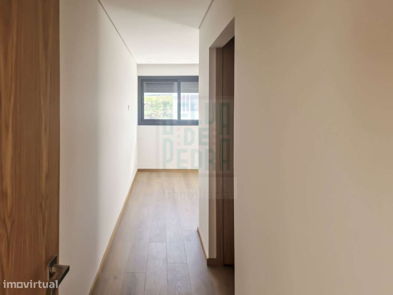 Moradia de 3 frentes V4 Famalicão-23