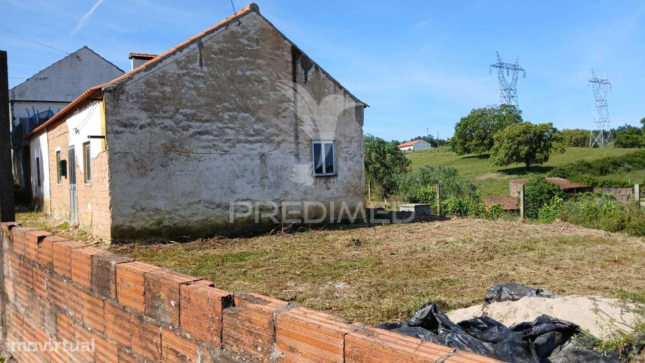 Moradia próximo do centro de Ferreira do Zêzere - Grande imagem: 4/11