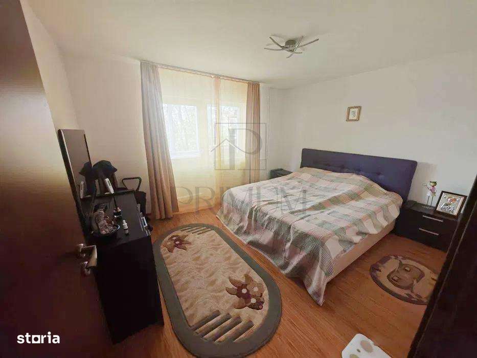 STEAUA - 4 CAM - DECOMANDAT - ETJ.3 - 2 BAI - 2 BALCOANE - CENTRALA - - Imagine principală: 4/10