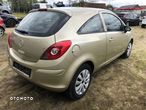 Opel Corsa 1.4 16V Cosmo - 3