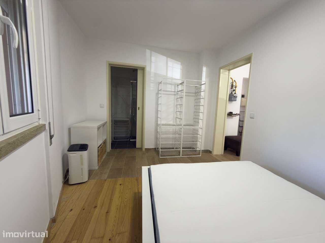 Olivais , Apartamento T1 mobilado e com cozinha equipada - Grande imagem: 3/5