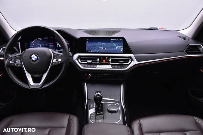 BMW Seria 3 320d xDrive AT MHEV - 9